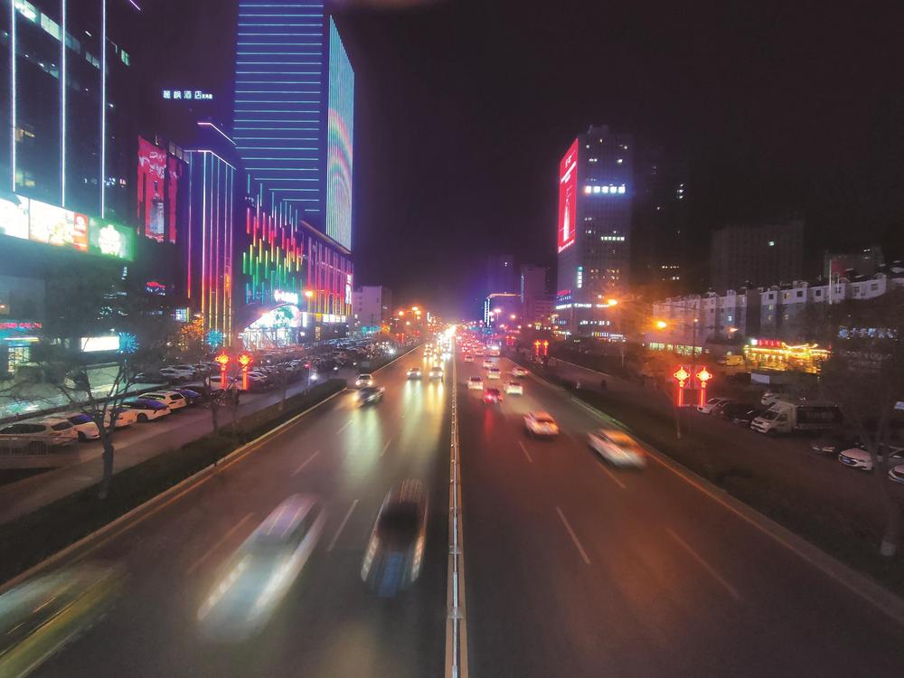 邯郸夜景.邯郸新闻传媒中心记者牛辉 摄