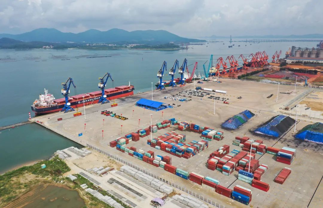 阳江港广泰隆码头 宋福亮摄