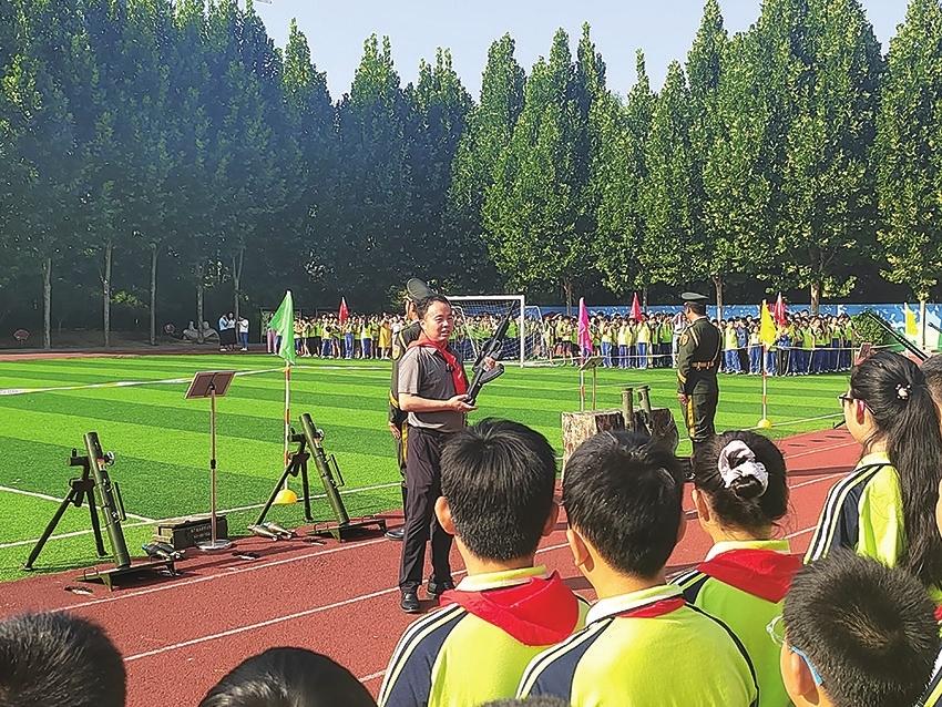 邢台市最美退役军人张鹏 脱下的是戎装,不变的是初心_新浪财经_新浪网