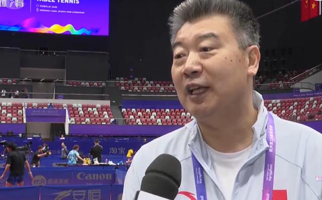 国乒队总教练李隼接受采访. 视频截图