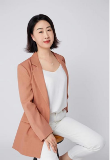 创意无限，张妍引领广告设计新风潮_新浪新闻