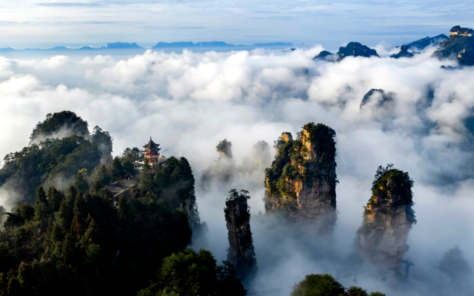 张家界黄石寨景区图片