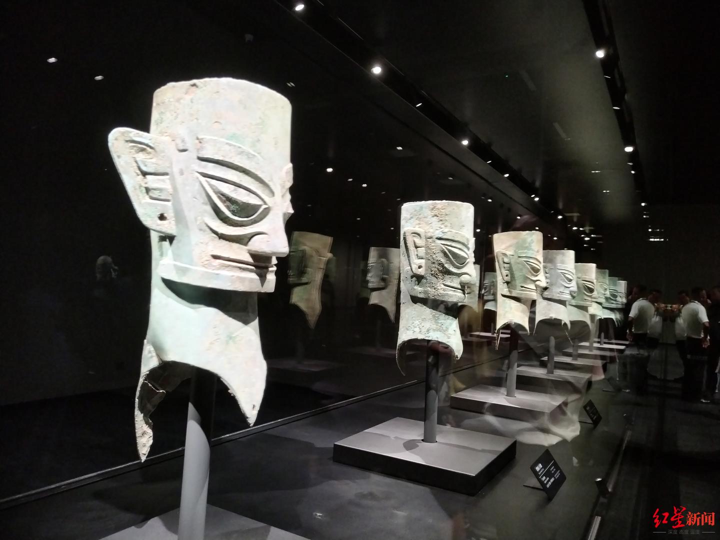 出发黄金周|国庆长假来临,精讲导游"热"起来:带游客沉浸式"深读"一座