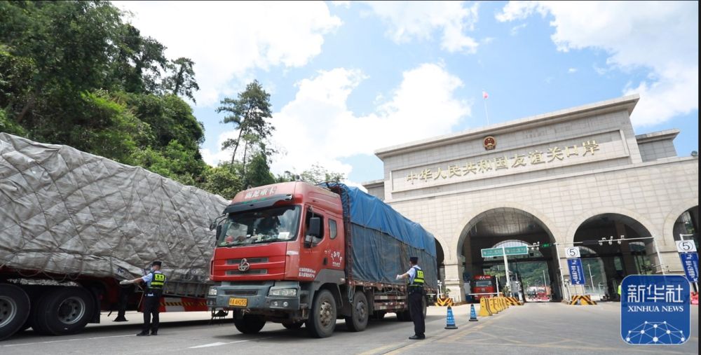 广西友谊关口岸出入境货运车辆突破30万辆次|广西_新浪财经_新浪网
