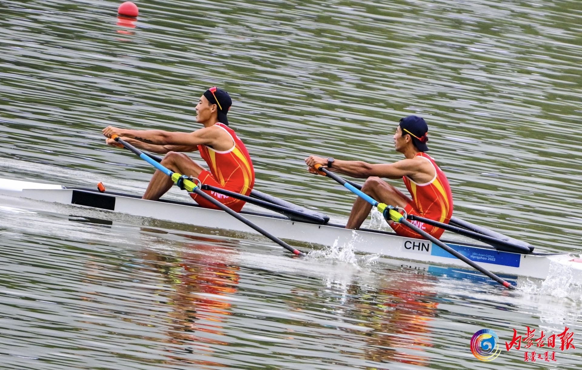 范俊杰/孙满夺得赛艇项目男子轻量级双人双桨金牌|亚运会_新浪财经