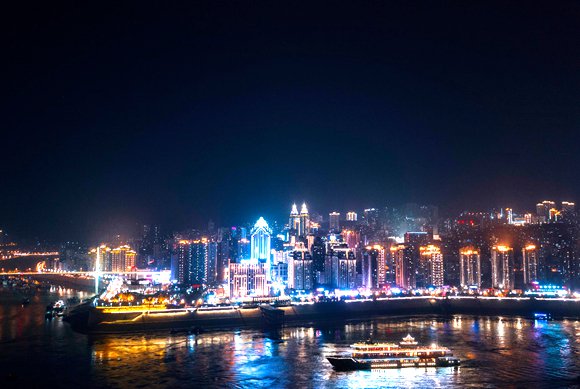 涪州画舫游夜景. 涪陵交旅集团供图 华龙网发