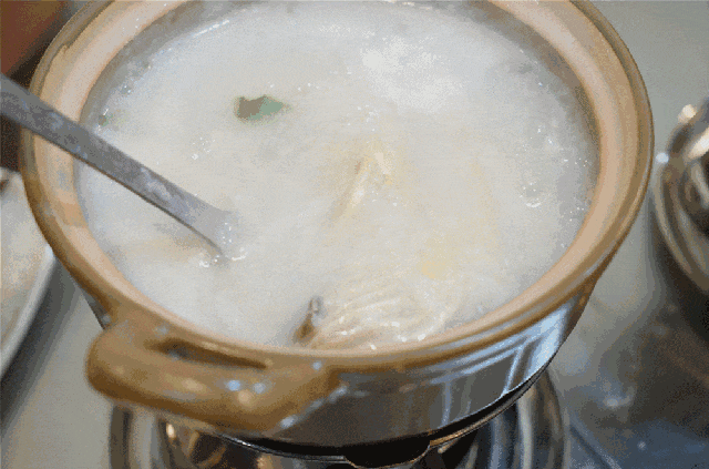 象拔蚌粥。图源网络