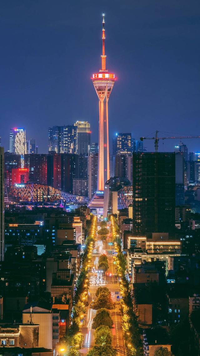 成都夜景(成都市城管委供图)