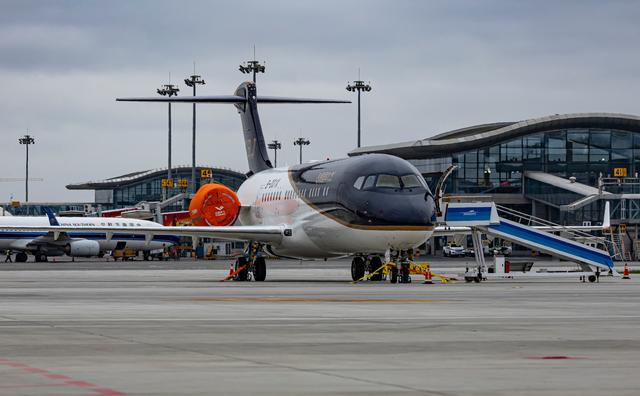 arj21公务机外观.新京报记者 陶冉 摄