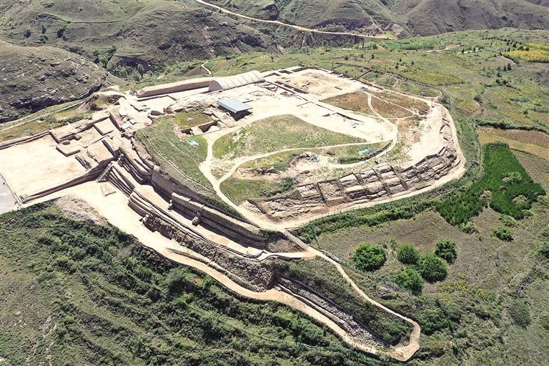 石峁遗址皇城台. 受访者供图