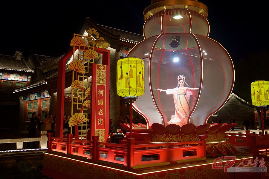 夜游河头老街夜游河头老街唐山宴(唐山饮食文化博物馆)是一座集特色