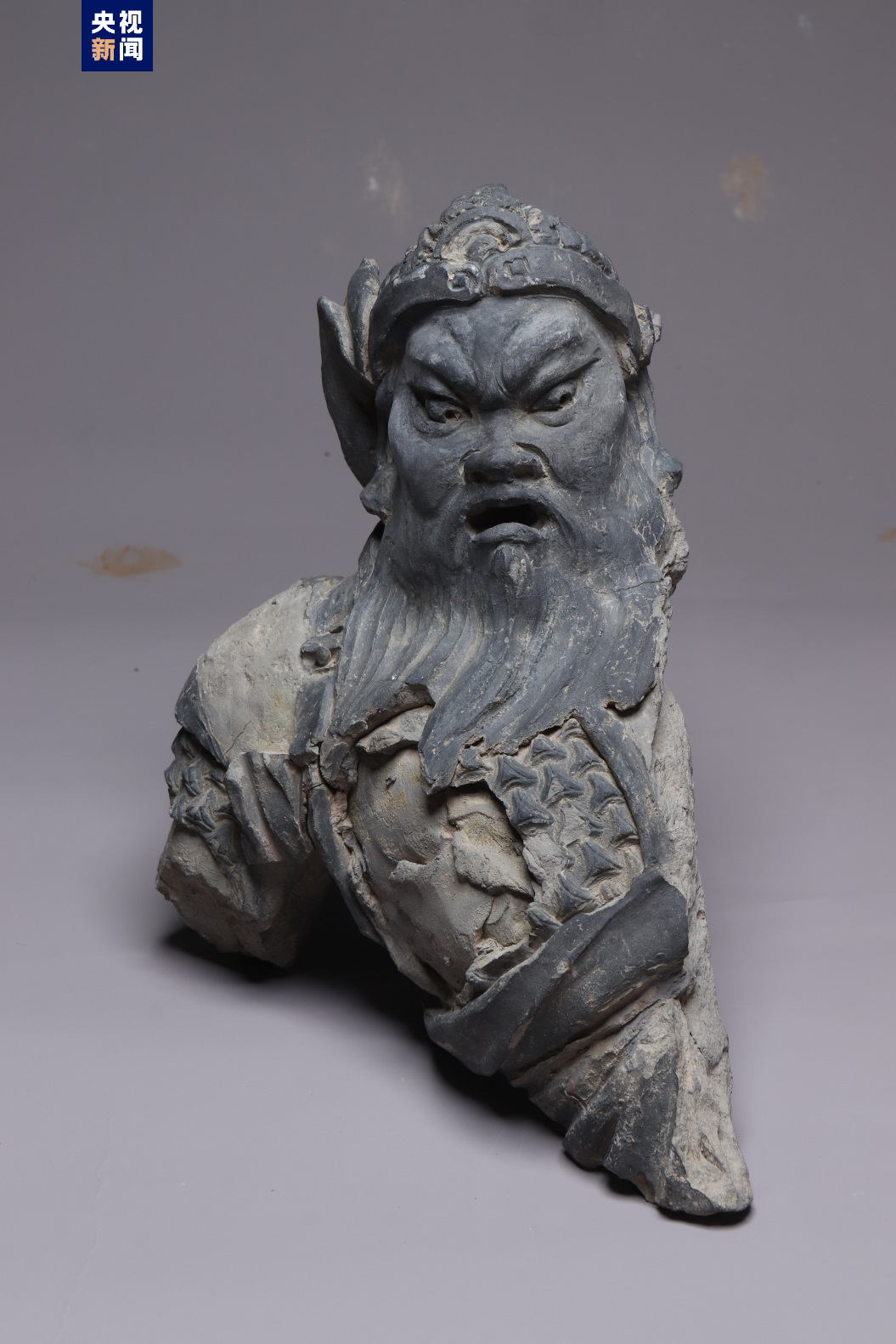 金中都光源里遗址出土陶塑关公像