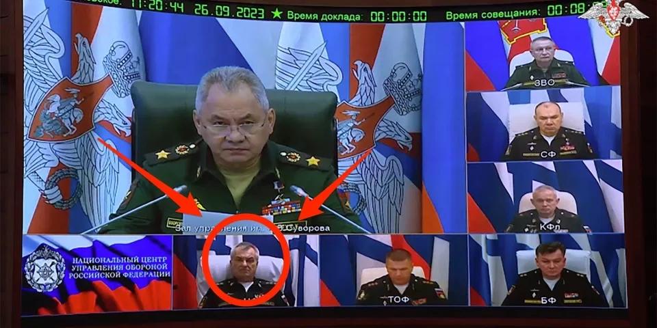 ▲当地时间26日，俄国防部公布索科洛夫（红圈处）线上参加会议的视频