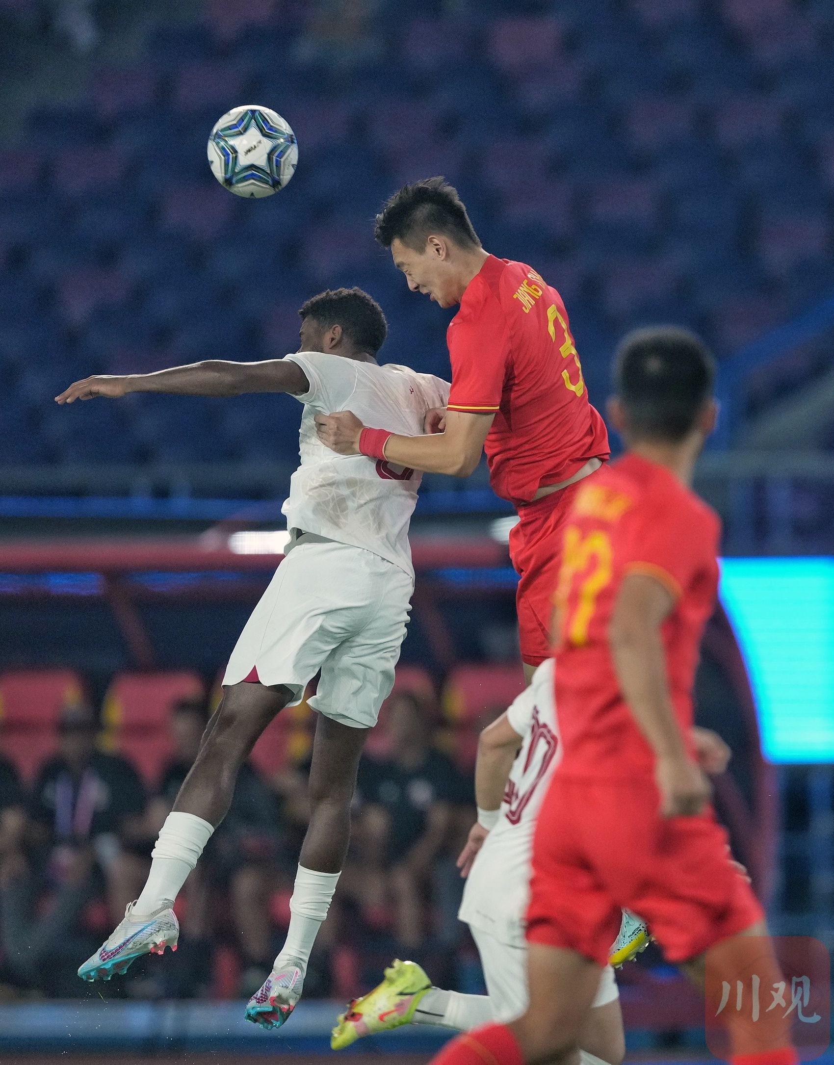 中国男足 昨晚比赛 结果狂野相关图片4