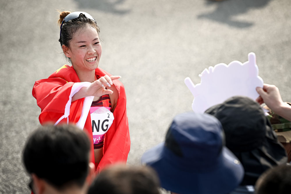 杨家玉,马振霞包揽女子20公里竞走冠亚军|杨家玉_新浪财经_新浪网