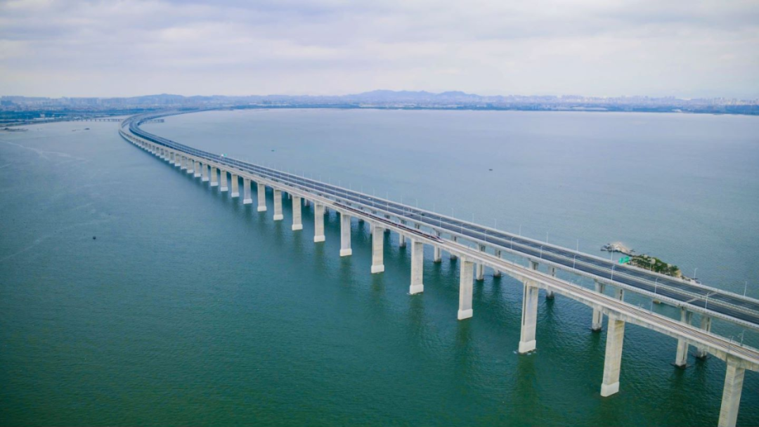福厦高铁泉州湾跨海大桥.受访单位供图