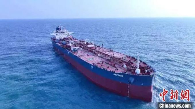 ▲11.4万吨阿芙拉型成品油轮。上海外高桥造船有限公司供图