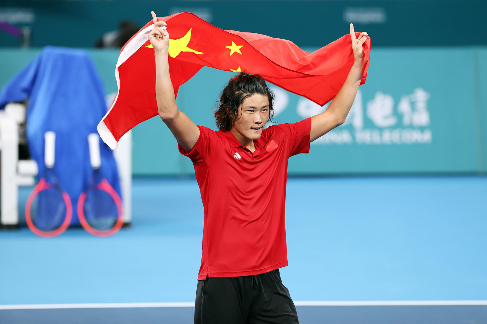 曾被吐槽为玻璃心的张之臻挺住了中国男网时隔29年再获亚运单打金牌