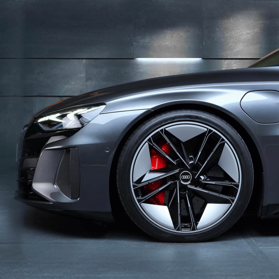 奥迪RS e-tron GT指导价下调22.1万