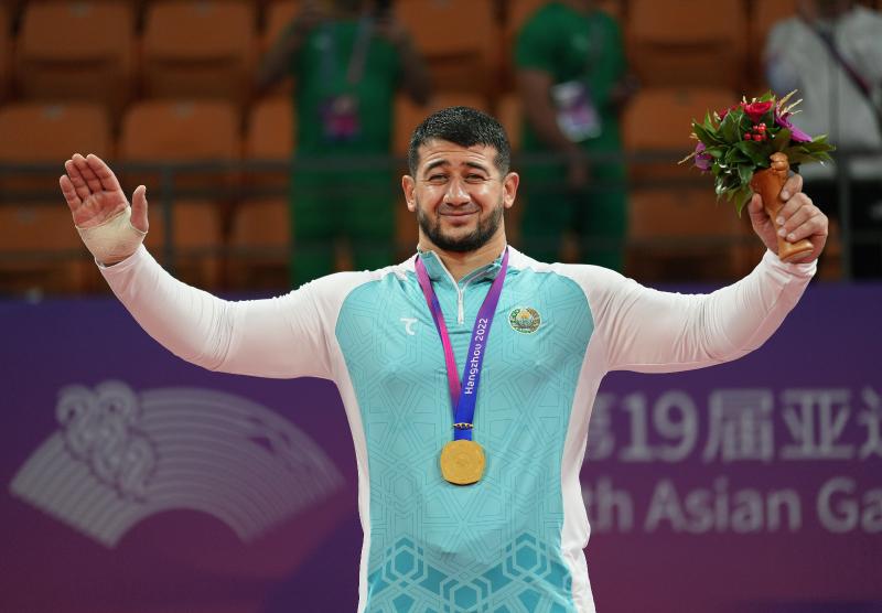 (杭州亚运会)(2)克柔术——男子90公斤以上级:乌兹别克斯坦选手夺冠