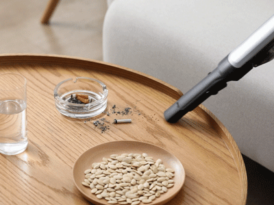 干掉桌上的烟灰、烟头也是轻轻松松