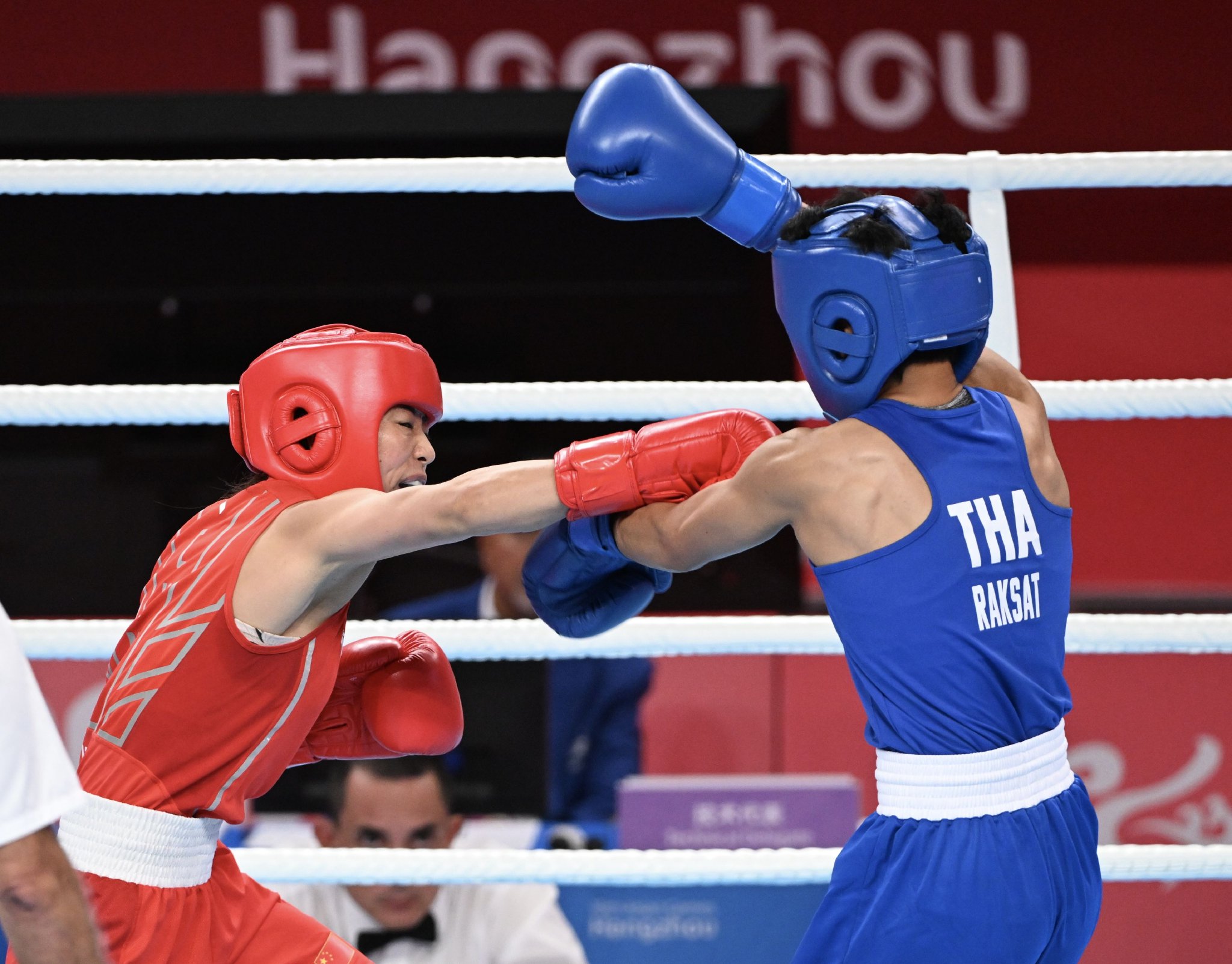 亚运会拳击首金产生 中国选手吴愉夺冠|亚运会_新浪财经_新浪网