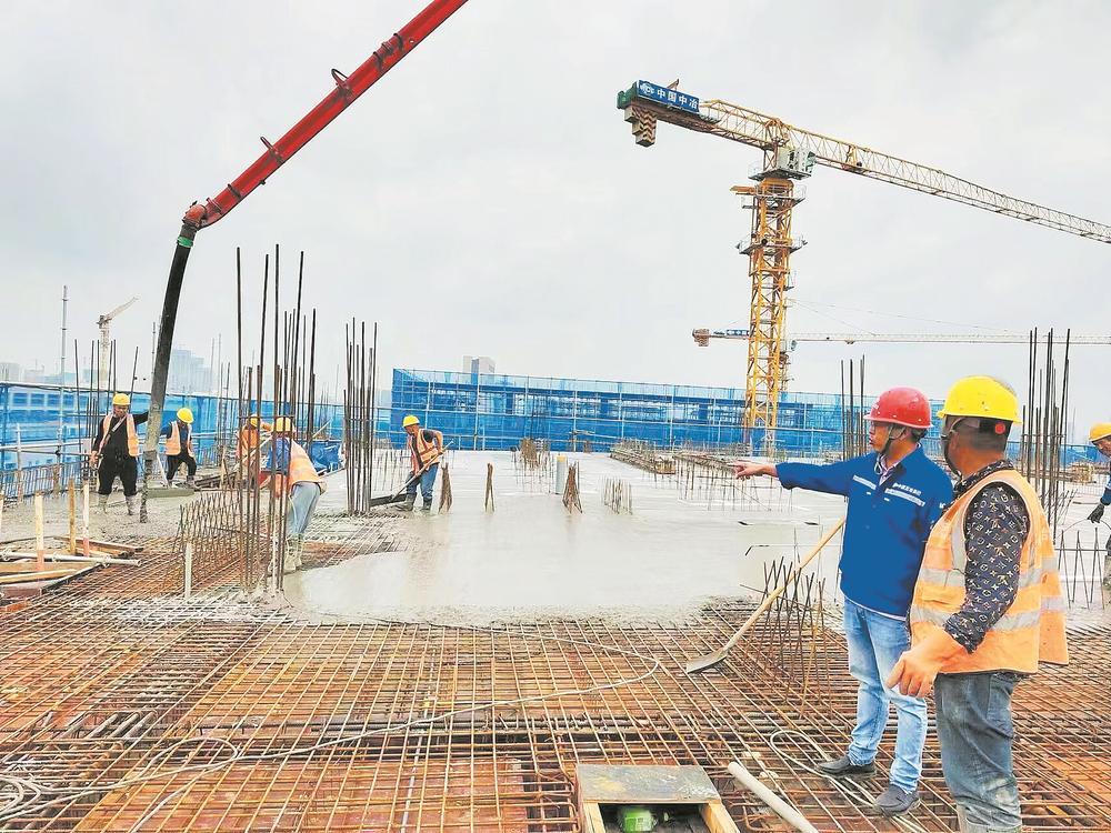 中国移动(四川成都)数据中心二期项目现场.