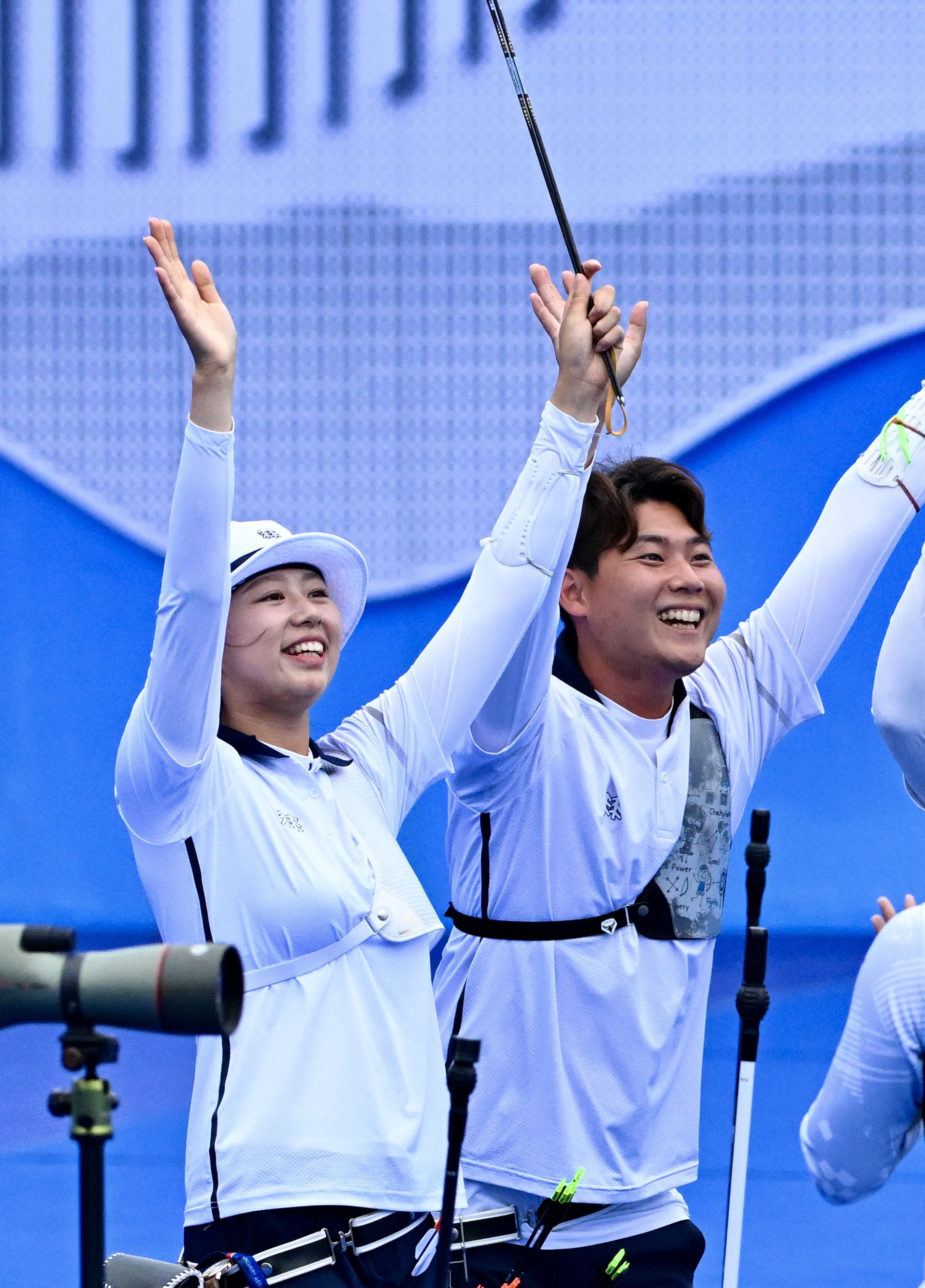 韩国组合获得射箭反曲弓混合团体金牌|射箭_新浪财经_新浪网