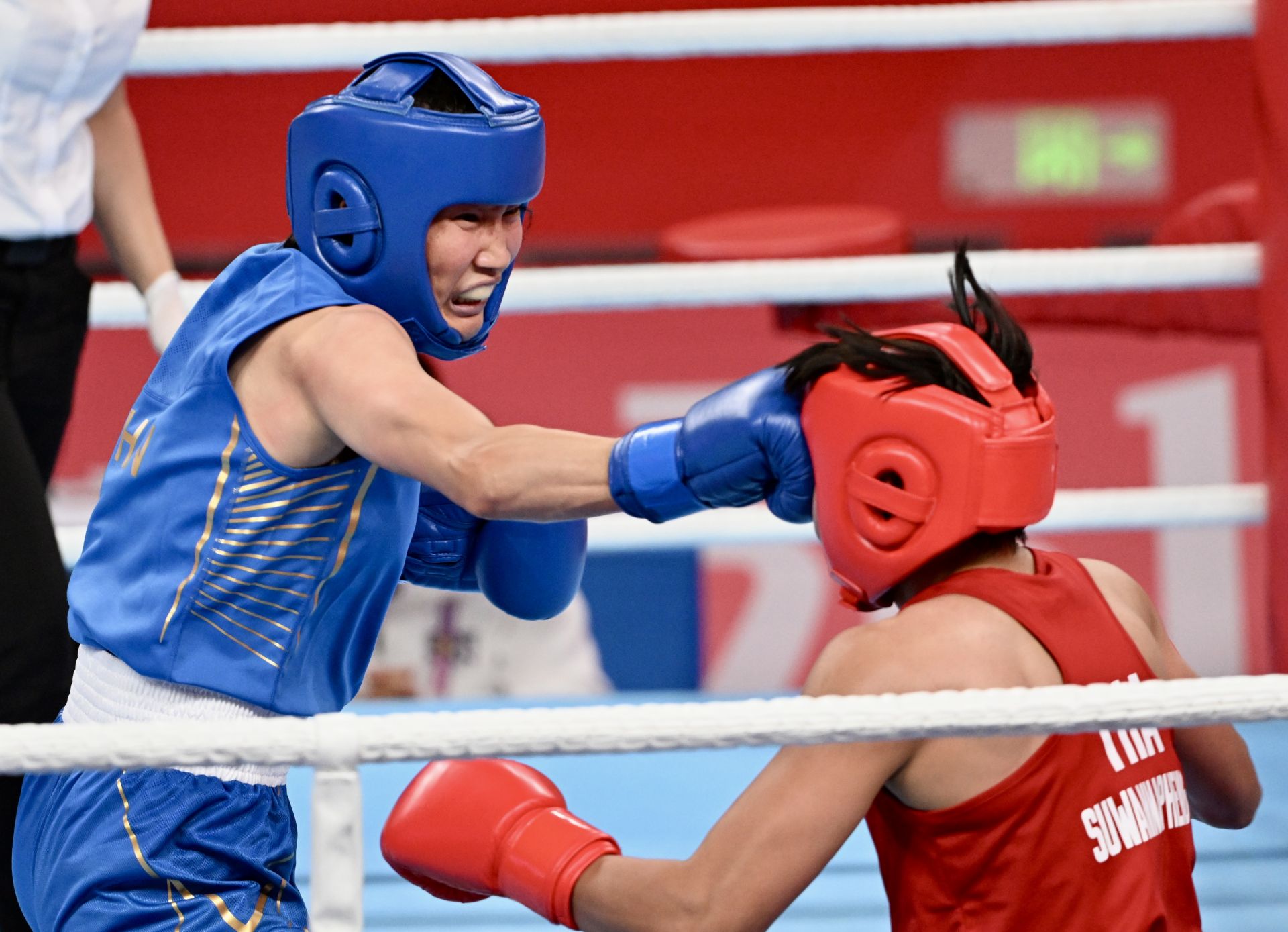 内蒙古拳手杨柳圆梦亚运|内蒙古_新浪财经_新浪网