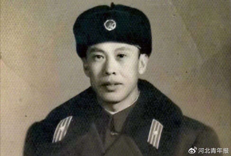 张树华说:"我父亲1926年11月生于任丘县(今沧州任丘市),家境原本还不