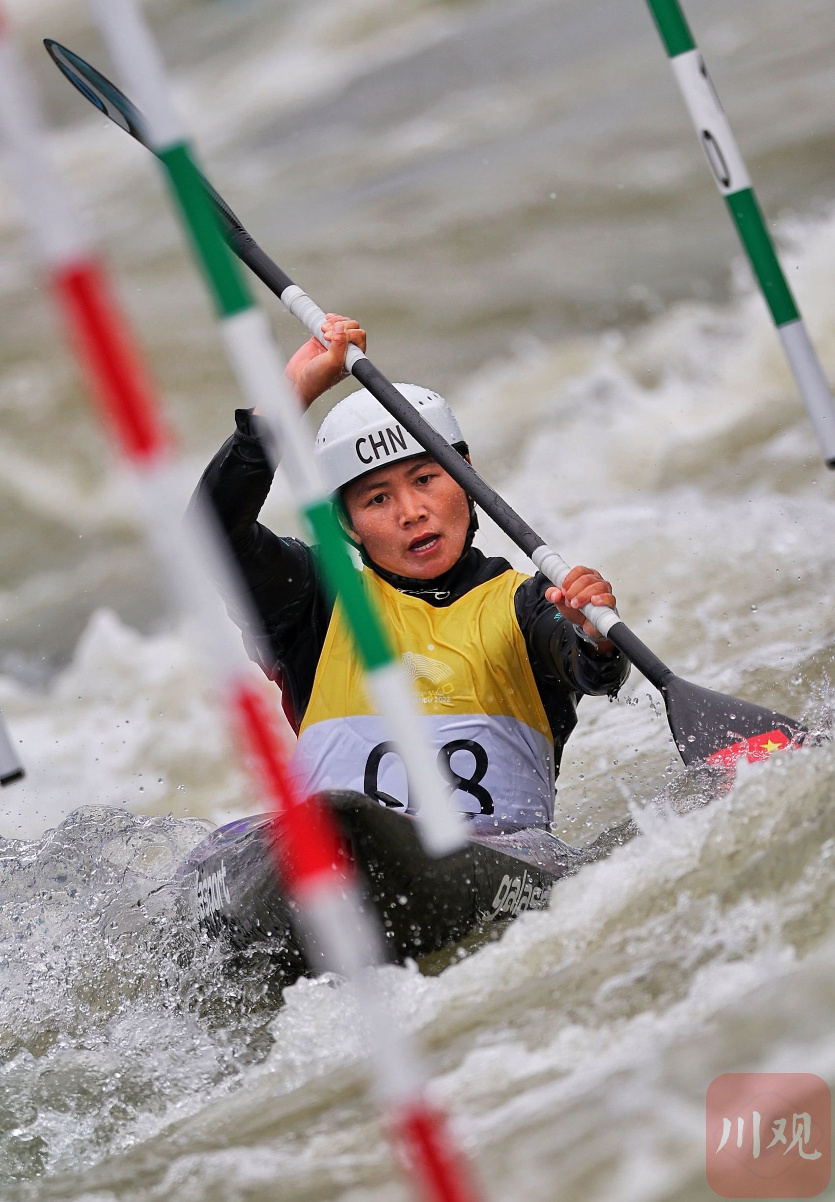 中国选手李露在比赛中
