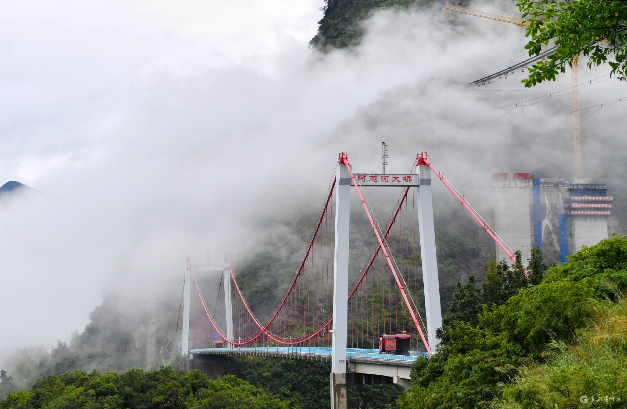 【组图】贵州六枝:云雾笼桥美景如画|贵州省_新浪财经_新浪网
