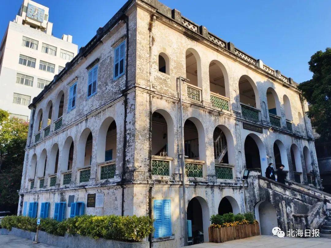 领事馆,教堂,医院,洋行,学校等机构,留下了一批西洋风格的近代建筑