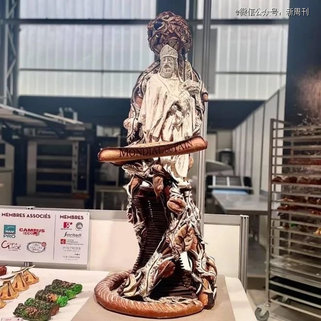 谷口佳典参加2021年mondial du pain比赛时创作的艺术面包.