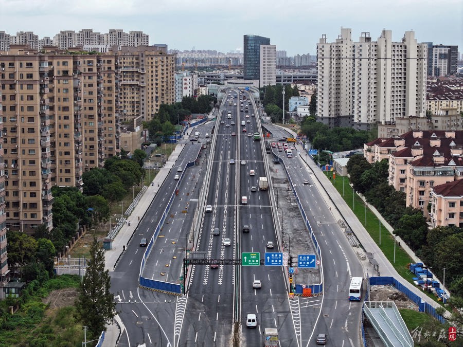 杨高南路改建工程浦三路-成山路跨线桥主线建成通车|改建_新浪财经