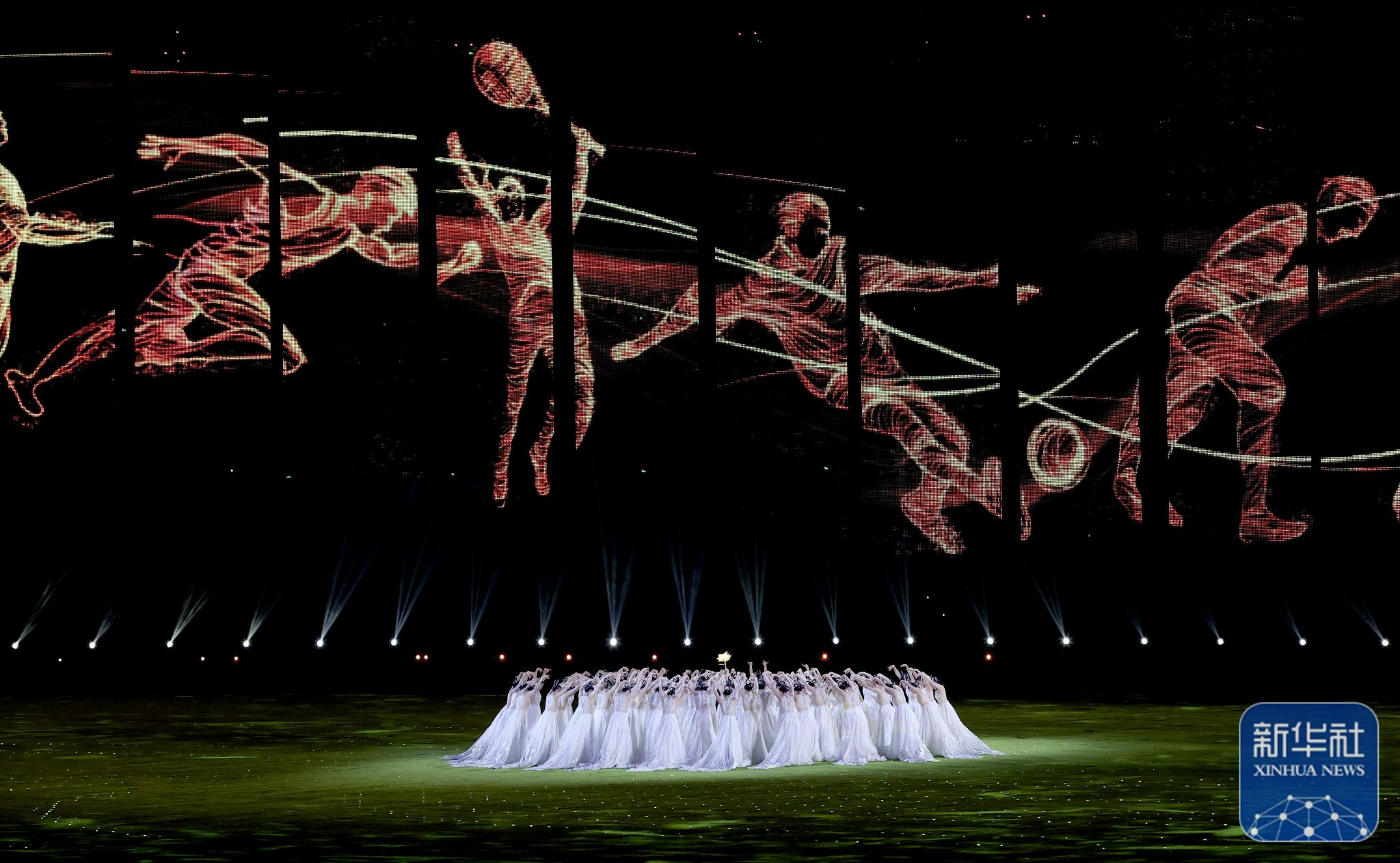 杭州亚运会闭幕式举行