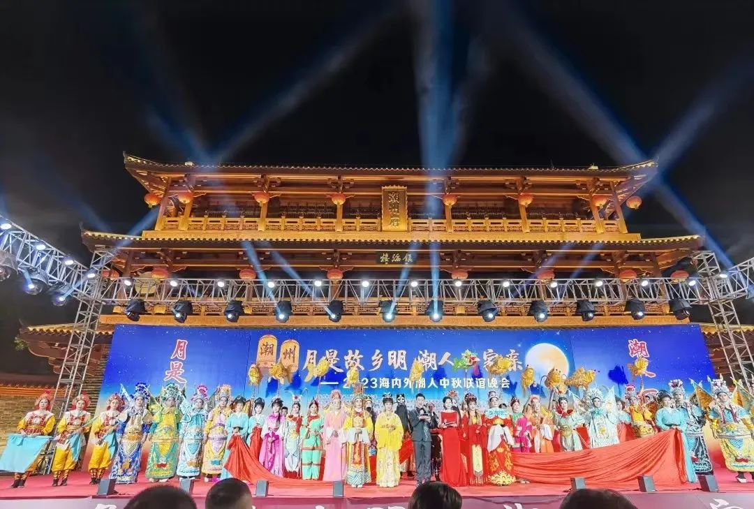 寻觅印记"集章之旅活动,围绕广济桥,广济楼,韩文公祠,许驸马府,己略黄