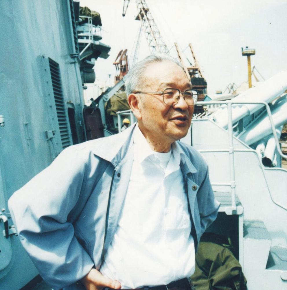 为国铸舰数十年,他被誉为"中国导弹驱逐舰之父"|潘镜芙_新浪财经_新浪