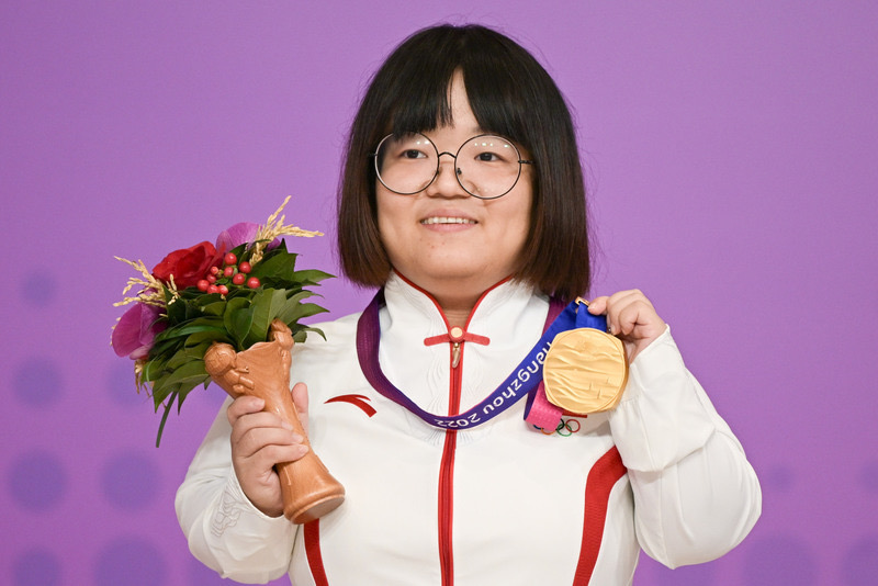 深圳朝向象棋队选手左文静摘得亚运象棋女子个人赛冠军|象棋_新浪财经