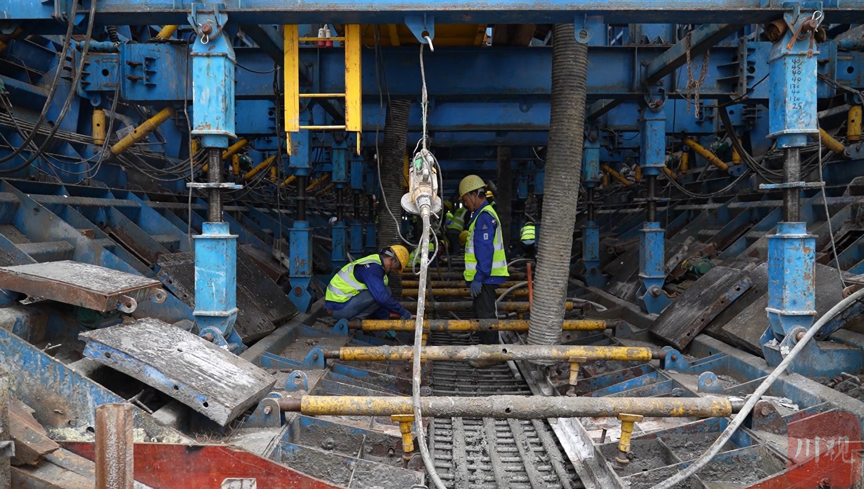 四川水利要"冲上台阶"