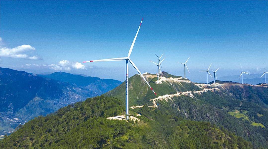 腊巴山风电场    (雅砻江流域水电开发有限公司供图