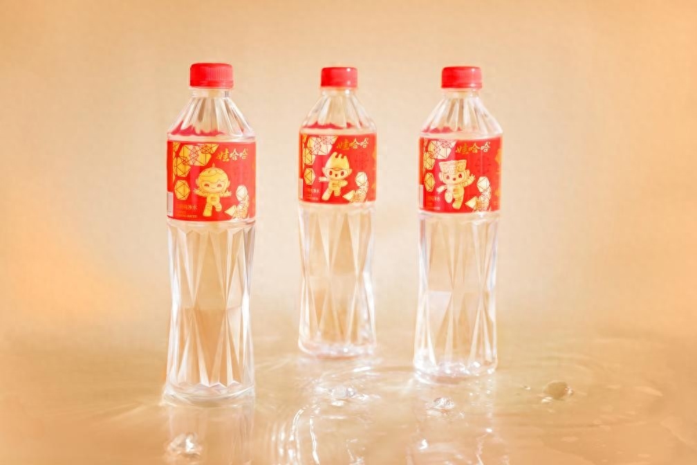 此次亚运赛事中的部分饮料,由宗馥莉执掌的宏胜饮料集团生产,而低调