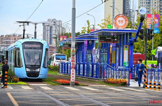 有轨电车蓉2号线