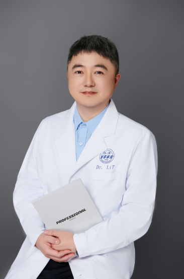 上海交通大学医学院附属仁济医院风湿科副主任医师李挺