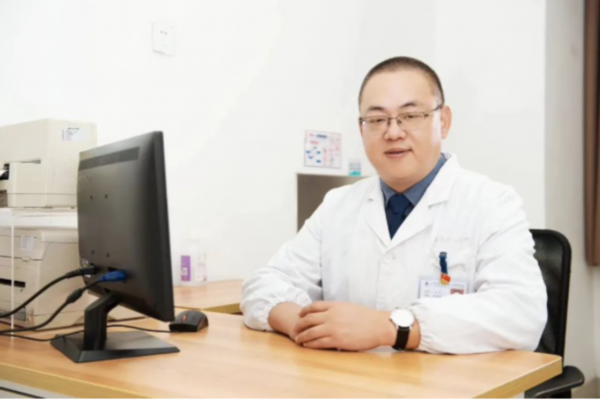 上热搜的"黑色素瘤"到底是什么?