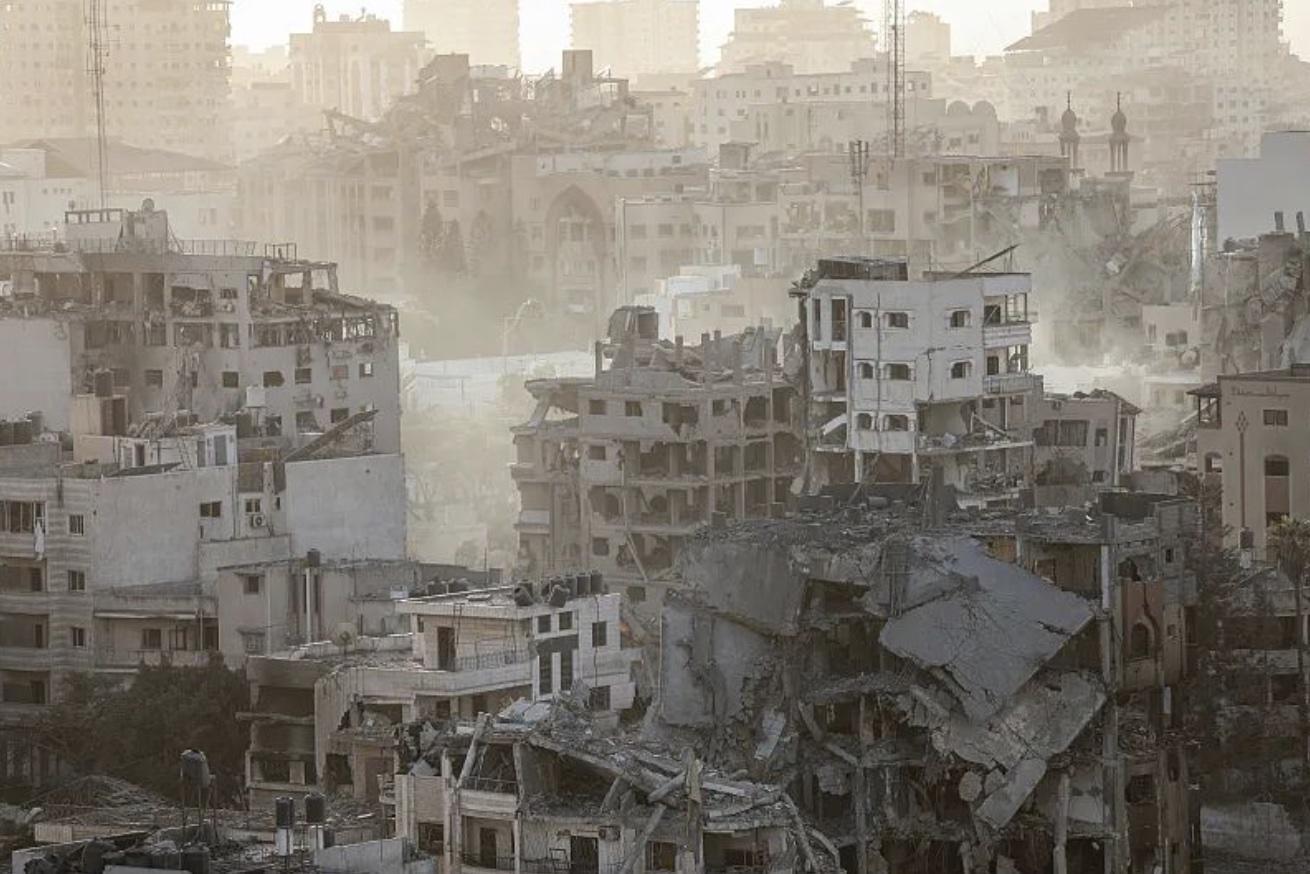 遭遇空袭后的加沙