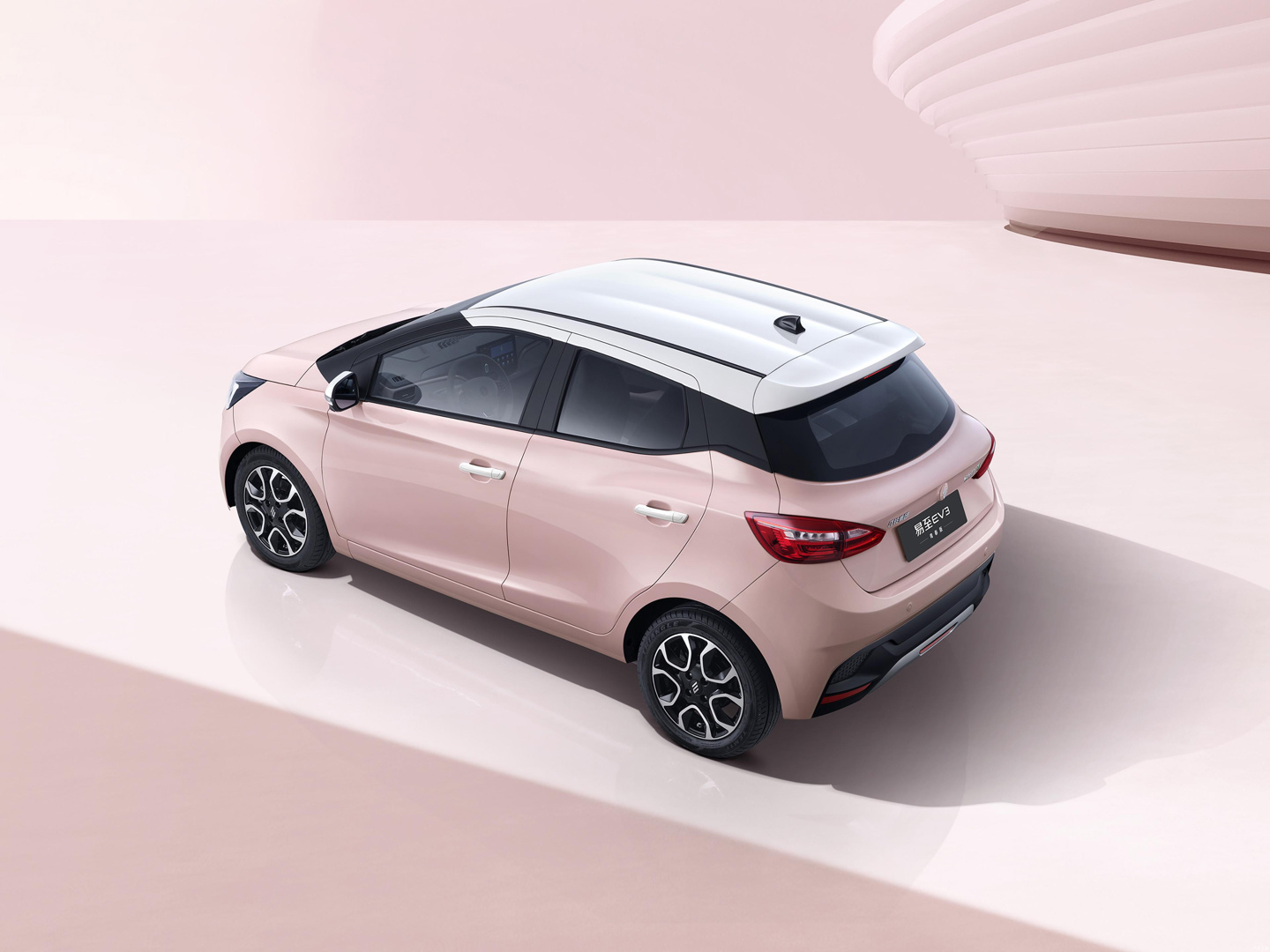 江铃纯电微型车“易至 EV3 青春版”上市：5.28~6.68 万元