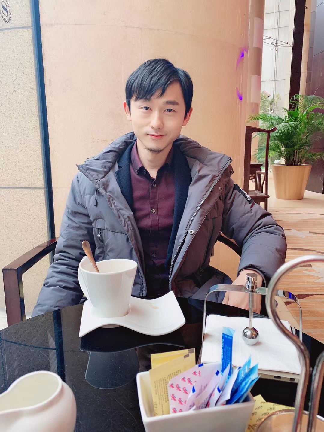 何庆丰(笔名:滚开) 受访者供图生物医学背景的网文作家何庆丰有着生物