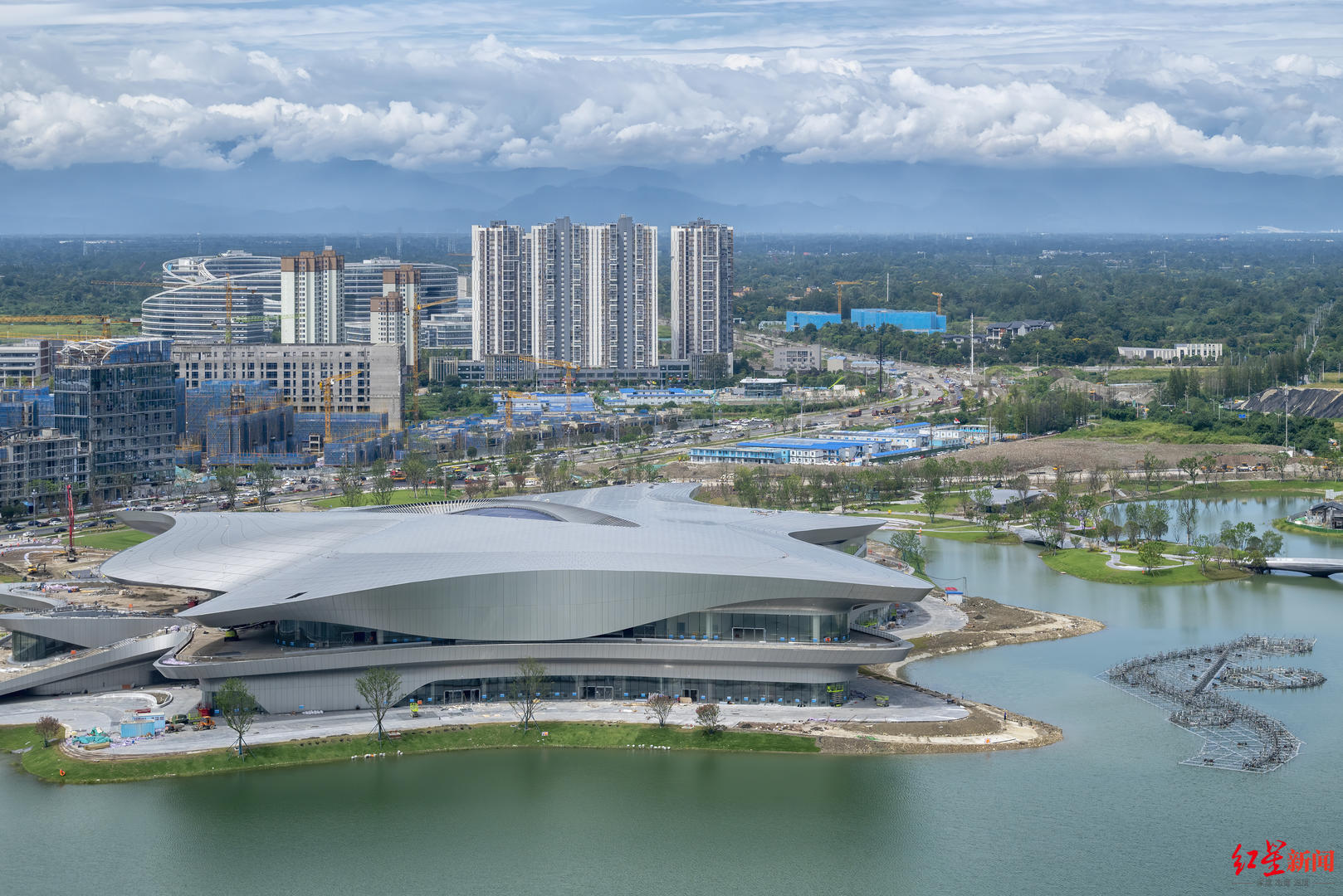 科幻筑梦  融合共生！2023成都世界科幻大会首届产业发展峰会举行