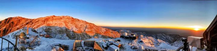 建设中的青海冷湖天文基地(2019年10月摄).新华社发(国家天文台供图)